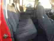 2002 Dodge Dakota Sport с VIN 1B7HG38NX2S515384, выставлен на аукционе Copart как лот 80640954 с пробегом 247 495 миль миль и Списание • Salvage title. История ставок и продаж доступна на DreamBid. Изображение 10.