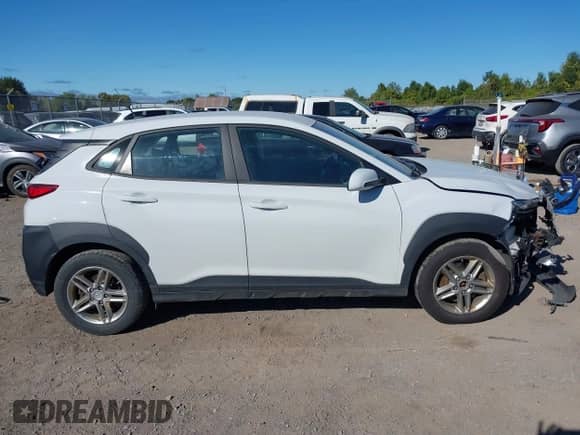 2020 Hyundai Kona SE с VIN KM8K1CAA7LU416389, выставлен на аукционе IAAI как лот 43249247 с пробегом 145 717 миль миль и . История ставок и продаж доступна на DreamBid. Изображение 14.
