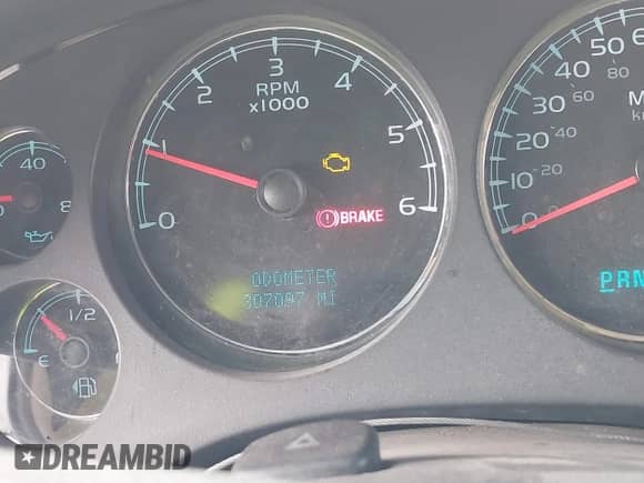 2008 Chevrolet Tahoe LTZ с VIN 1GNFC13J78R103278, выставлен на аукционе IAAI как лот 42964382 с пробегом 307 097 миль миль и . История ставок и продаж доступна на DreamBid. Изображение 15.