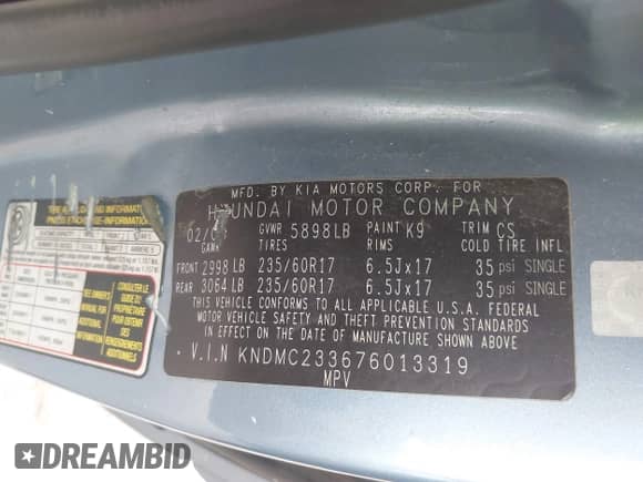 2007 Hyundai Entourage GLS with VIN KNDMC233676013319, listed as a IAAI auction lot 42663094 with 209,578 mi miles and . Bid and sale history available at DreamBid. Image 9.