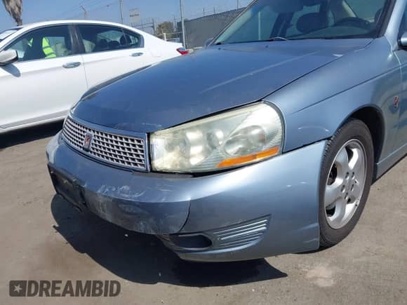 2004 Saturn L L300 2 with VIN 1G8JD54R94Y501601, listed as a IAAI auction lot 42665852 with 29,201 mi miles and . Bid and sale history available at DreamBid. Image 6.