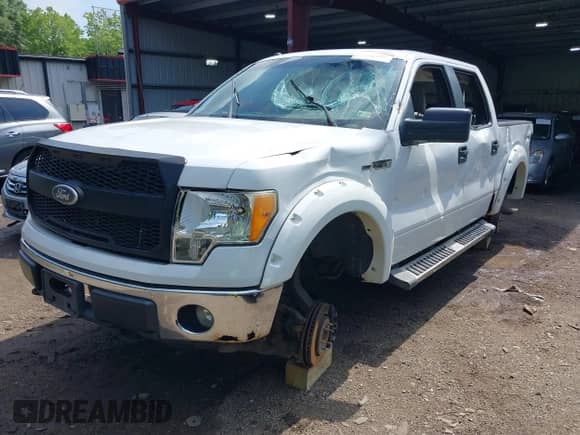 2010 Ford F-150 XL с VIN 1FTFW1EV6AFB32505, выставлен на аукционе IAAI как лот 42822503 с пробегом 172 428 миль миль и . История ставок и продаж доступна на DreamBid. Изображение 2.