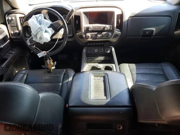 2017 GMC Sierra 1500 Denali with VIN 3GTP1PEJ8HG377530, listed as a Copart auction lot 82701204 with Not provided miles and Salvage title. Bid and sale history available at DreamBid. Image 8.