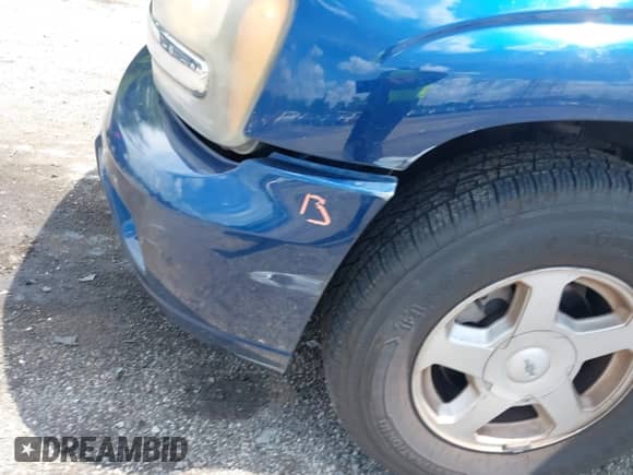 2002 Chevrolet TrailBlazer LS с VIN 1GNDT13S622437186, выставлен на аукционе IAAI как лот 42646255 с пробегом 209 255 миль миль и . История ставок и продаж доступна на DreamBid. Изображение 6.