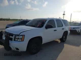 2008 Chevrolet Tahoe Police z VIN 1GNEC03018R232579, wystawiony jako IAAI lot #42961686 z przebiegiem 262 345 mil mil oraz . Historia ofert i sprzedaży dostępna na DreamBid. Obrazek 2.