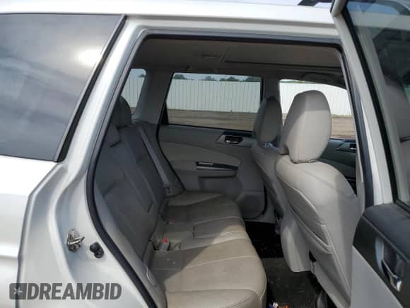 2013 Subaru Forester XT Touring z VIN JF2SHGGC3DH423450, wystawiony jako Copart lot #67089325 z przebiegiem 125 590 mil mil oraz Czysty tytuł • Clean title. Historia ofert i sprzedaży dostępna na DreamBid. Obrazek 11.