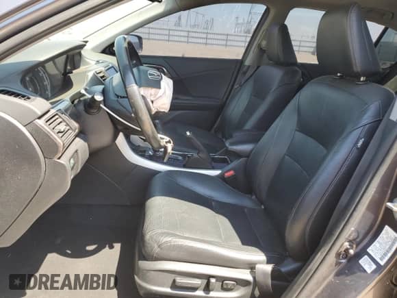 2017 Honda Accord EX-L with VIN 1HGCR2F90HA224977, listed as a Copart auction lot 68222215 with 154,563 mi miles and Salvage title. Bid and sale history available at DreamBid. Image 7.