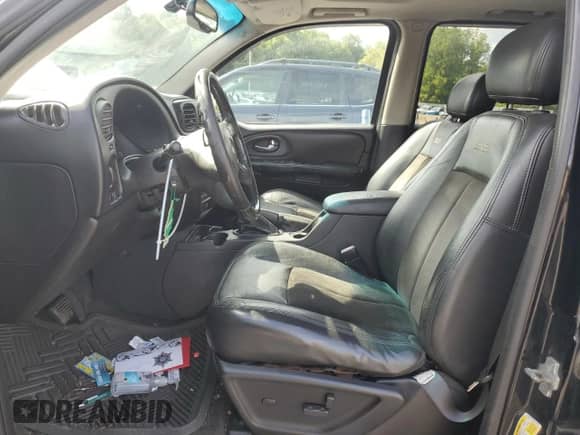 2006 Chevrolet TrailBlazer LT with VIN 1GNET13H862246819, listed as a Copart auction lot 69910335 with 273,842 mi miles and Salvage title. Bid and sale history available at DreamBid. Image 7.