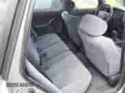 1994 Toyota Camry z VIN 4T1SK12W0RU417369, wystawiony jako IAAI lot #42929584 z przebiegiem 224 569 mil mil oraz . Historia ofert i sprzedaży dostępna na DreamBid. Obrazek 8.