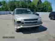 2005 Chevrolet Suburban LS с VIN 3GNEC16Z85G104660, выставлен на аукционе Copart как лот 61638465 с пробегом 208 959 миль миль и Списание • Salvage title. История ставок и продаж доступна на DreamBid. Изображение 14.