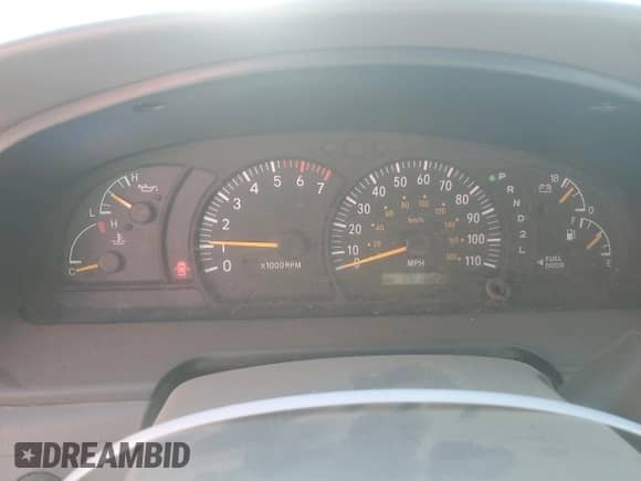 2004 Toyota Tundra SR5 с VIN 5TBDT44154S456610, выставлен на аукционе Copart как лот 84393105 с пробегом 207 020 миль миль и Списание • Salvage title. История ставок и продаж доступна на DreamBid. Изображение 9.