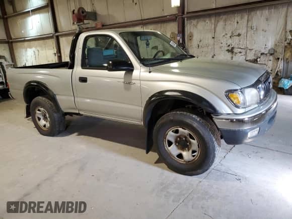 2001 Toyota Tacoma with VIN 5TEPM62N41Z753921, listed as a Copart auction lot 54255655 with 185,677 mi miles and Clean title. Bid and sale history available at DreamBid. Image 4.