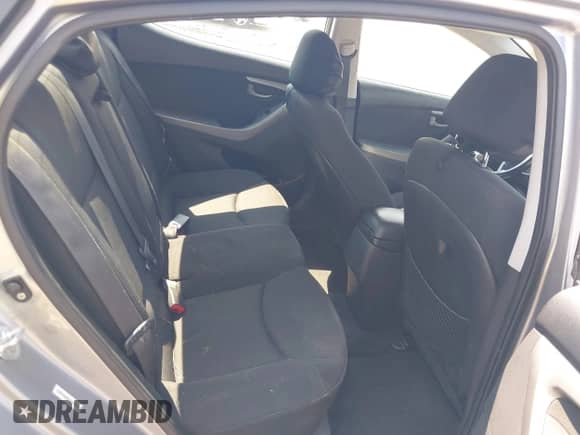 2015 Hyundai Elantra SE z VIN KMHDH4AEXFU224207, wystawiony jako IAAI lot #43036445 z przebiegiem 149 000 mil mil oraz . Historia ofert i sprzedaży dostępna na DreamBid. Obrazek 8.