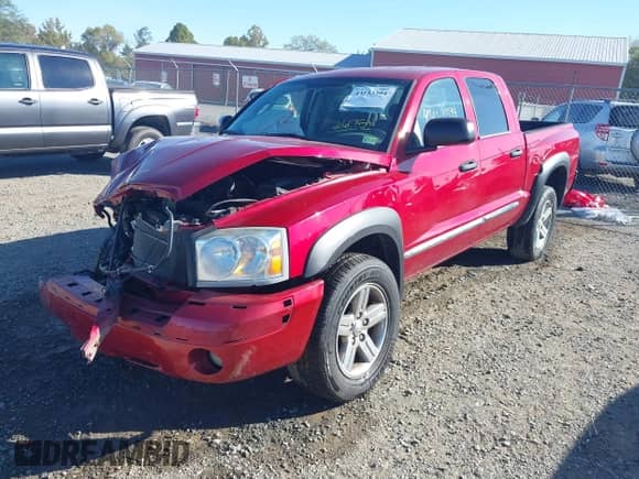 2007 Dodge Dakota with VIN 1D3HW58P57S261758, listed as a IAAI auction lot 43153394 with 71,956 mi miles and . Bid and sale history available at DreamBid. Image 18.