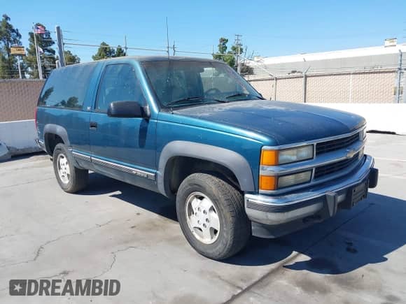 1994 Chevrolet Blazer with VIN 1GNEK18K9RJ341925, listed as a IAAI auction lot 42763358 with 173,793 mi miles and . Bid and sale history available at DreamBid. Image 1.