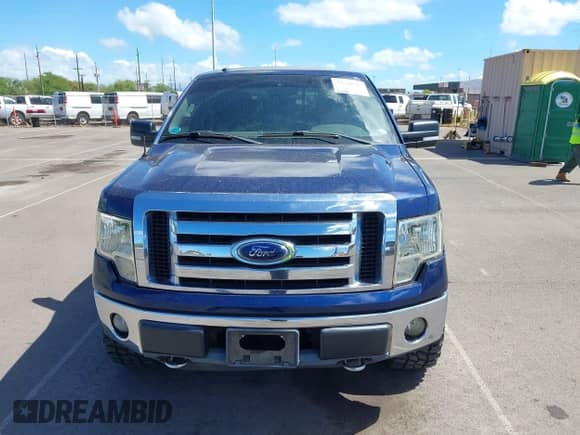 2009 Ford F-150 XL with VIN 1FTPW14V09FB09738, listed as a IAAI auction lot 43520582 with 240,868 mi miles and . Bid and sale history available at DreamBid. Image 12.