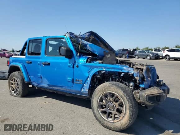 2021 Jeep Wrangler Unlimited 80th Anniversary with VIN 1C4HJXDG2MW729278, listed as a Copart auction lot 65081335 with 37,173 mi miles and Salvage title. Bid and sale history available at DreamBid. Image 4.
