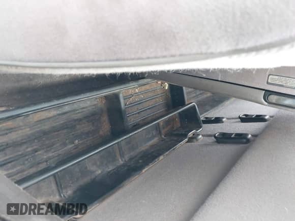 1996 Dodge 1500 с VIN 1B7HF16Z7TS696457, выставлен на аукционе IAAI как лот 42418198 с пробегом 206 926 миль миль и . История ставок и продаж доступна на DreamBid. Изображение 8.