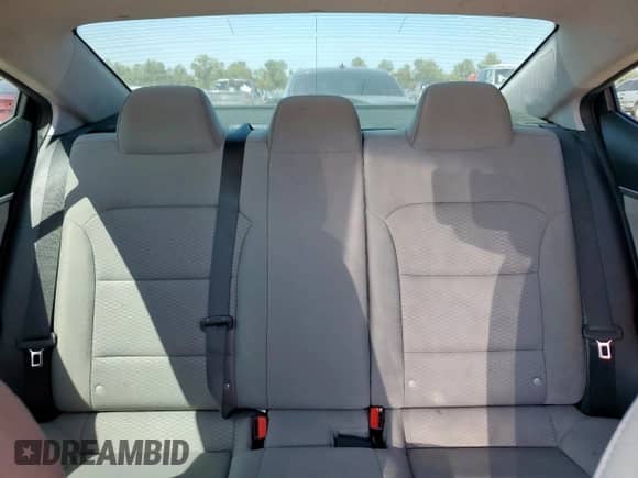 2020 Hyundai Elantra SE с VIN KMHD74LF3LU066068, выставлен на аукционе Copart как лот 80165465 с пробегом 132 323 миль миль и Списание • Salvage title. История ставок и продаж доступна на DreamBid. Изображение 10.