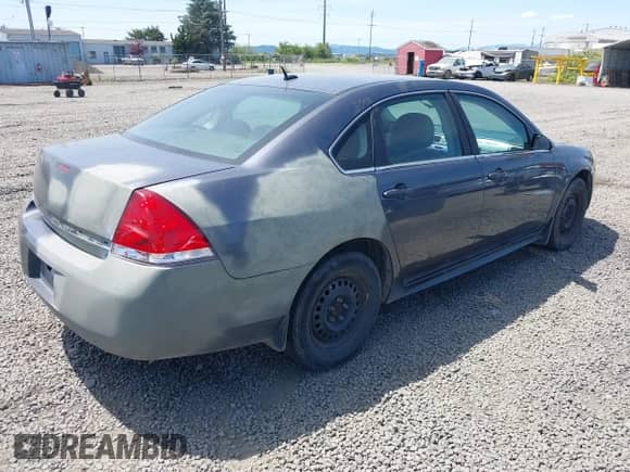 2010 Chevrolet Impala LS with VIN 2G1WA5EK2A1167635, listed as a IAAI auction lot 42425503 with 211,340 mi miles and . Bid and sale history available at DreamBid. Image 4.