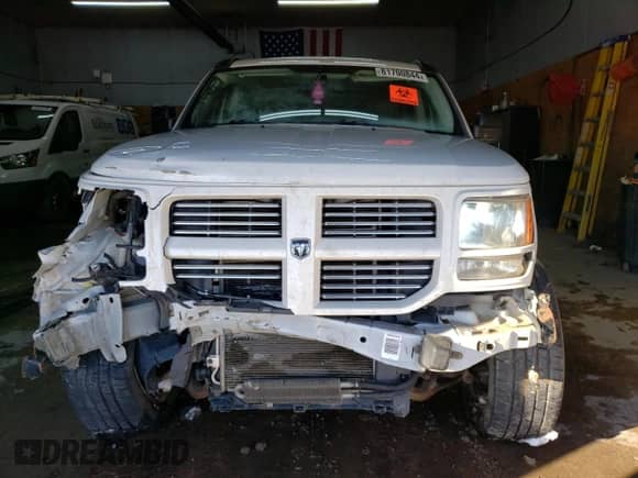 2010 Dodge Nitro with VIN 1D4PU5GXXAW106718, listed as a Copart auction lot 81700844 with 171,164 mi miles and Clean title. Bid and sale history available at DreamBid. Image 5.