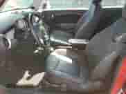 2010 MINI Hardtop с VIN WMWMF3C55ATZ66060, выставлен на аукционе Copart как лот 68725835 с пробегом 101 052 миль миль и Списание • Salvage title. История ставок и продаж доступна на DreamBid. Изображение 7.