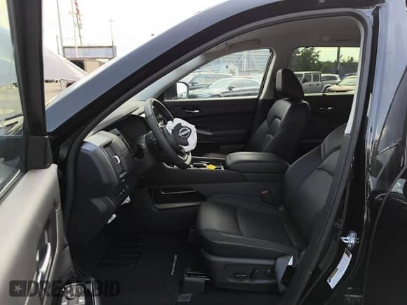 2024 Nissan Pathfinder SL с VIN 5N1DR3CC9RC219030, выставлен на аукционе Copart как лот 86492775 с пробегом 1 173 миль миль и Списание • Salvage title. История ставок и продаж доступна на DreamBid. Изображение 7.