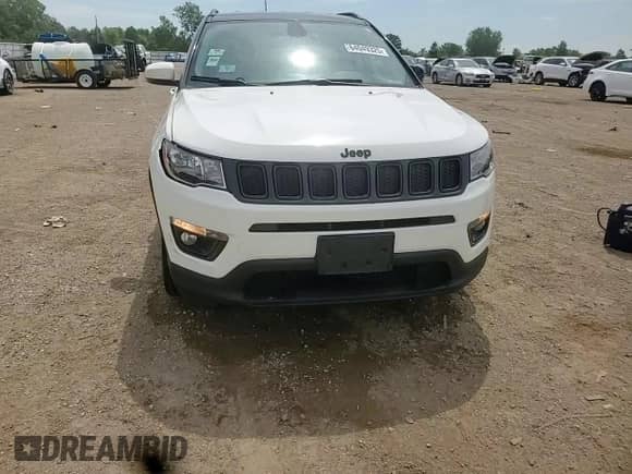 2021 Jeep Compass Latitude with VIN 3C4NJDBB3MT555204, listed as a Copart auction lot 64049325 with 42,314 mi miles and Salvage title. Bid and sale history available at DreamBid. Image 13.