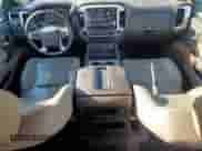 2015 GMC Sierra 1500 SLT z VIN 3GTU2VECXFG307739, wystawiony jako Copart lot #85374025 z przebiegiem 114 644 mil mil oraz Czysty tytuł • Clean title. Historia ofert i sprzedaży dostępna na DreamBid. Obrazek 8.