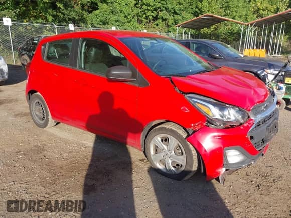 2021 Chevrolet Spark LS с VIN KL8CB6SA1MC227422, выставлен на аукционе IAAI как лот 43355113 с пробегом 76 459 миль миль и . История ставок и продаж доступна на DreamBid. Изображение 1.