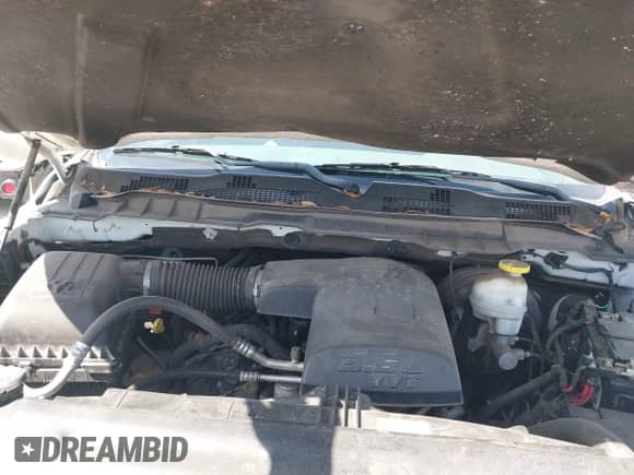 2020 Ram 1500 Tradesman z VIN 1C6RR6FGXLS117749, wystawiony jako IAAI lot #42084572 z przebiegiem 137 970 mil mil oraz . Historia ofert i sprzedaży dostępna na DreamBid. Obrazek 10.