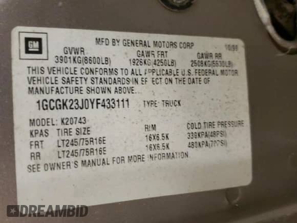 2000 Chevrolet Silverado 2500 с VIN 1GCGK23J0YF433111, выставлен на аукционе Copart как лот 57990415 с пробегом 183 248 миль миль и Списание • Salvage title. История ставок и продаж доступна на DreamBid. Изображение 12.