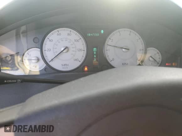 2007 Chrysler 300 Touring с VIN 2C3KA53G77H658274, выставлен на аукционе Copart как лот 82342625 с пробегом 184 730 миль миль и Списание • Salvage title. История ставок и продаж доступна на DreamBid. Изображение 9.