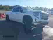 2024 GMC Sierra 1500 SLT с VIN 3GTUUDED9RG111597, выставлен на аукционе IAAI как лот 43054968 с пробегом 38 755 миль миль и . История ставок и продаж доступна на DreamBid. Изображение 1.