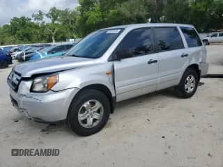 2006 Honda Pilot LX с VIN 5FNYF28116B017569, выставлен на аукционе Copart как лот 70622425 с пробегом 215 379 миль миль и На запчасти • Non repairable. История ставок и продаж доступна на DreamBid. Изображение 1.