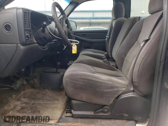 2006 Chevrolet Silverado 1500 Work Truck с VIN 3GCEK14V36G135599, выставлен на аукционе Copart как лот 55162475 с пробегом 161 034 миль миль и На запчасти • Non repairable. История ставок и продаж доступна на DreamBid. Изображение 7.