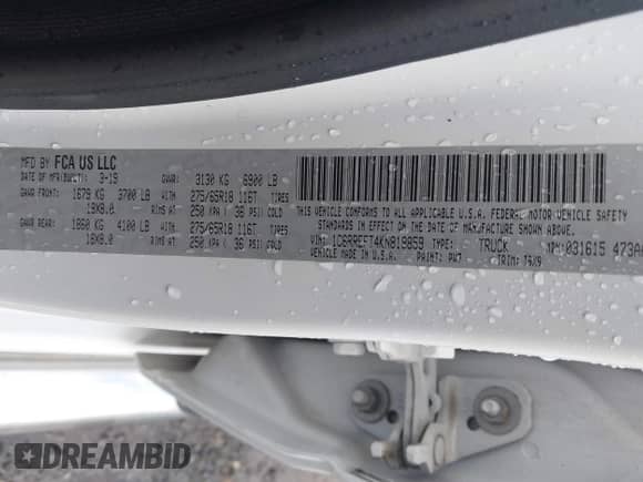 2019 Ram 1500 Big Horn z VIN 1C6RREFT4KN819859, wystawiony jako IAAI lot #43292595 z przebiegiem 88 477 mil mil oraz . Historia ofert i sprzedaży dostępna na DreamBid. Obrazek 9.