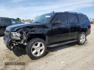 2007 Chevrolet Tahoe LT с VIN 1GNFC130X7R286035, выставлен на аукционе Copart как лот 51151705 с пробегом 236 613 миль миль и Списание • Salvage title. История ставок и продаж доступна на DreamBid. Изображение 1.