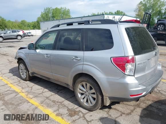 2012 Subaru Forester X Premium z VIN JF2SHADCXCG404478, wystawiony jako IAAI lot #42346705 z przebiegiem 185 665 mil mil oraz . Historia ofert i sprzedaży dostępna na DreamBid. Obrazek 3.