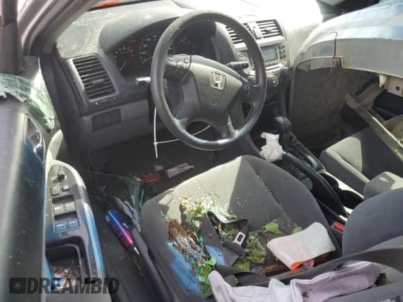 2007 Honda Accord LX SE z VIN 1HGCM56307A068420, wystawiony jako Copart lot #82359385 z przebiegiem 257 963 mil mil oraz Szkoda całkowita • Salvage title. Historia ofert i sprzedaży dostępna na DreamBid. Obrazek 8.