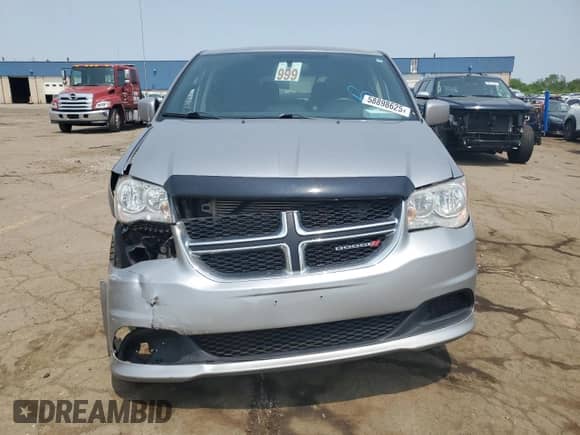 2015 Dodge Grand Caravan SE Plus with VIN 2C4RDGBG7FR685174, listed as a Copart auction lot 58898625 with 140,265 mi miles and Clean title. Bid and sale history available at DreamBid. Image 5.