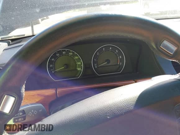 2008 BMW 7 Series 750Li z VIN WBAHN83508DT81313, wystawiony jako IAAI lot #40971265 z przebiegiem Nie podano mil oraz . Historia ofert i sprzedaży dostępna na DreamBid. Obrazek 7.