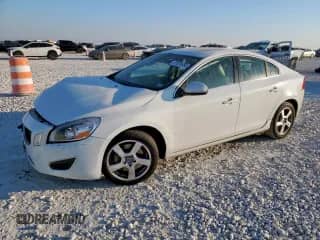2012 Volvo S60 T5 с VIN YV1622FSXC2091645, выставлен на аукционе Copart как лот 81928655 с пробегом 140 299 миль миль и Списание • Salvage title. История ставок и продаж доступна на DreamBid. Изображение 1.