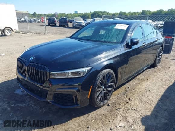2022 BMW 7 Series 750i xDrive with VIN WBA7U2C01NCK81206, listed as a IAAI auction lot 43116168 with 46,879 mi miles and . Bid and sale history available at DreamBid. Image 2.