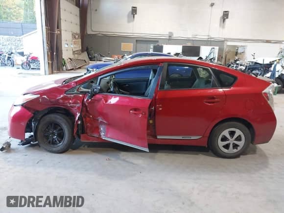 2012 Toyota Prius Three with VIN JTDKN3DU6C1521120, listed as a IAAI auction lot 43373567 with 241,472 mi miles and . Bid and sale history available at DreamBid. Image 14.