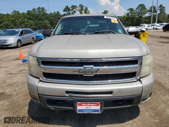 2009 Chevrolet Silverado 1500 LTZ с VIN 1GCEK39039Z208158, выставлен на аукционе Copart как лот 69484225 с пробегом 177 660 миль миль и Списание • Salvage title. История ставок и продаж доступна на DreamBid. Изображение 5.