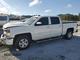 2018 Chevrolet Silverado 1500 LT z VIN 3GCPCREC5JG501167, wystawiony jako Copart lot #81905455 z przebiegiem 134 091 mil mil oraz Szkoda całkowita • Salvage title. Historia ofert i sprzedaży dostępna na DreamBid. Obrazek 1.