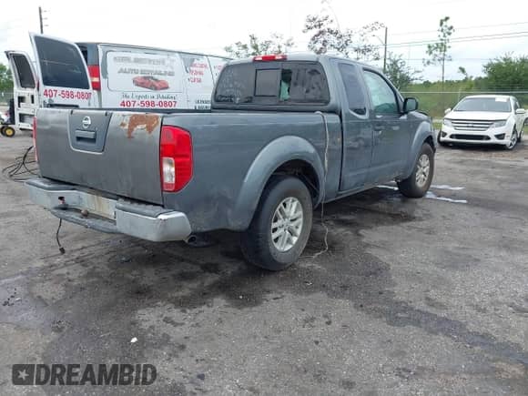 2017 Nissan Frontier SV with VIN 1N6BD0CT9HN729256, listed as a IAAI auction lot 43211894 with Not provided miles and . Bid and sale history available at DreamBid. Image 4.