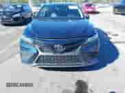 2021 Toyota Camry SE z VIN 4T1T11AK2MU599364, wystawiony jako IAAI lot #43469563 z przebiegiem 69 703 mil mil oraz . Historia ofert i sprzedaży dostępna na DreamBid. Obrazek 12.