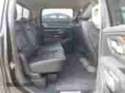 2021 Ram 1500 Laramie z VIN 1C6SRFJT3MN538900, wystawiony jako IAAI lot #42924937 z przebiegiem 28 946 mil mil oraz . Historia ofert i sprzedaży dostępna na DreamBid. Obrazek 8.